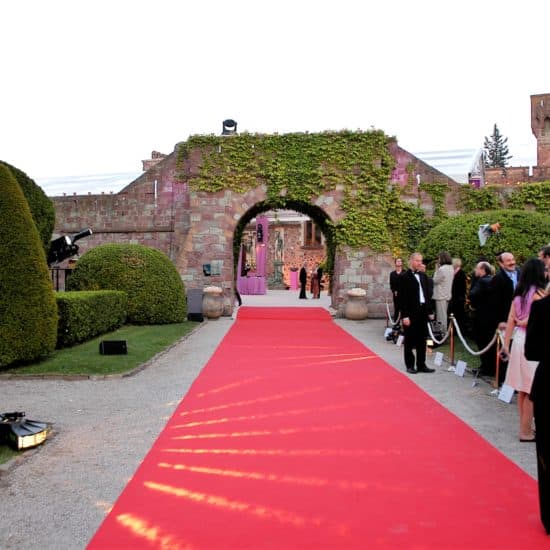 Tapis rouge accueil invités